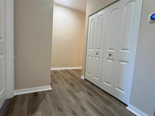 1121 Vermilion Dr, West Palm Beach FL 33461