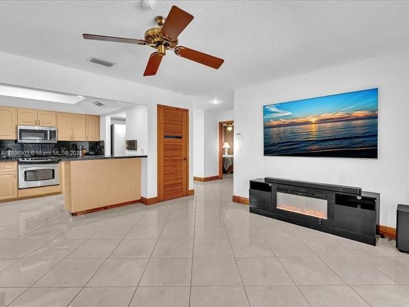 1300 SW 32nd St, Fort Lauderdale FL 33315