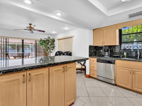 1300 SW 32nd St, Fort Lauderdale FL 33315