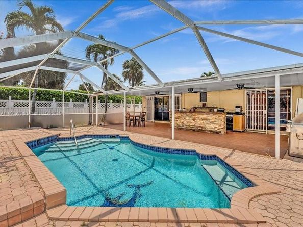 1300 SW 32nd St, Fort Lauderdale FL 33315