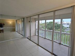 7051 Environ Blvd 433, Lauderhill FL 33319