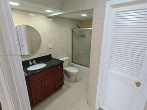 7051 Environ Blvd 433, Lauderhill FL 33319