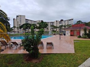 7051 Environ Blvd 433, Lauderhill FL 33319