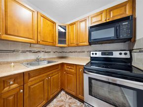 301 NW 177th St. 201, Miami Gardens FL 33169