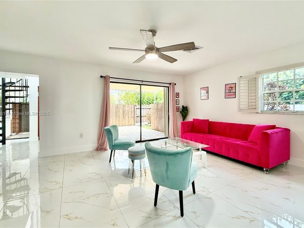 2216 NE 18th Ave, Wilton Manors FL 33305