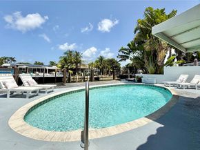 2216 NE 18th Ave, Wilton Manors FL 33305