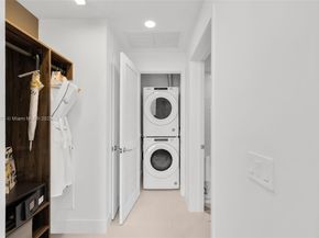 159 NE 6th St 4814, Miami FL 33132