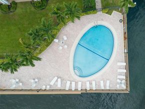 2881 NE 32nd St 221, Fort Lauderdale FL 33306