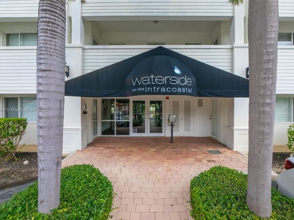 2881 NE 32nd St 221, Fort Lauderdale FL 33306