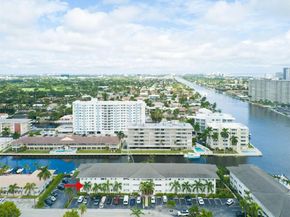 2881 NE 32nd St 221, Fort Lauderdale FL 33306
