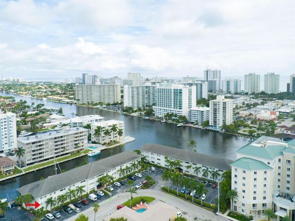 2881 NE 32nd St 221, Fort Lauderdale FL 33306