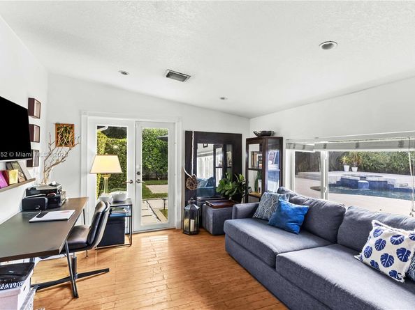 5344 SW 90th Ct, Miami FL 33165