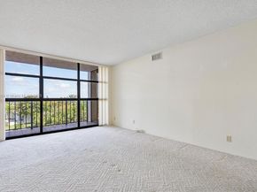 600 Parkview Dr 625, Hallandale Beach FL 33009