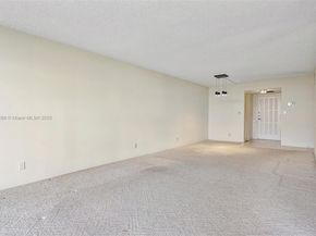 600 Parkview Dr 625, Hallandale Beach FL 33009