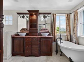 1162 Fairfield Meadows Dr, Weston FL 33327