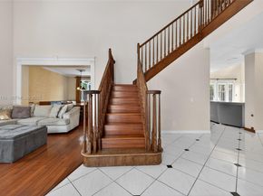 1162 Fairfield Meadows Dr, Weston FL 33327