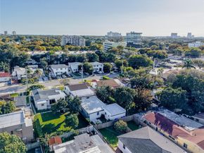 1631 SW 21st St, Miami FL 33145