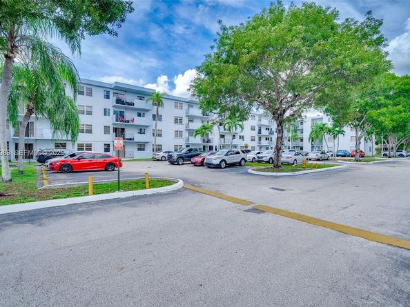 Undisclosed Address #A12016988, Miami FL 33184