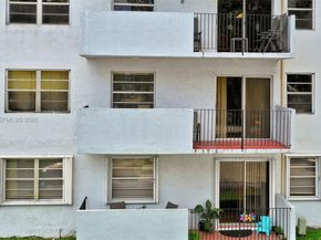 Undisclosed Address #A12016988, Miami FL 33184