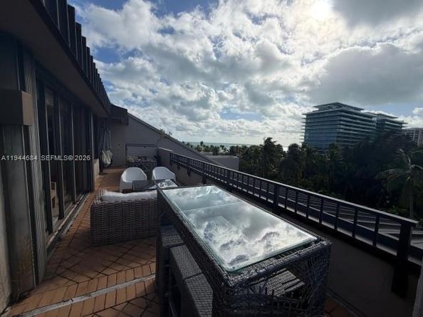 201 Crandon Blvd 508, Key Biscayne FL 33149