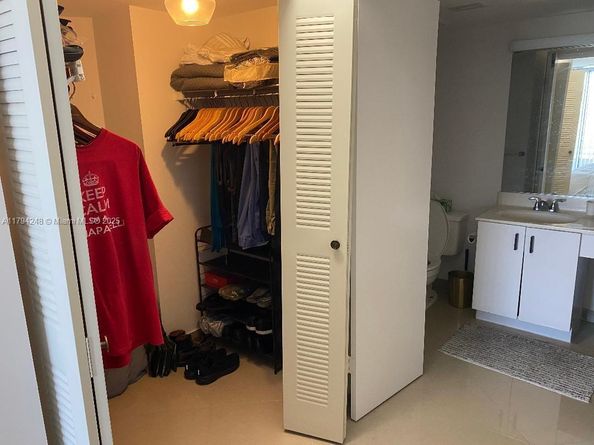 3300 NE 192nd St 612, Aventura FL 33180