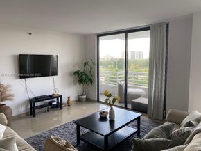 3300 NE 192nd St 612, Aventura FL 33180