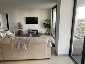 3300 NE 192nd St 612, Aventura FL 33180