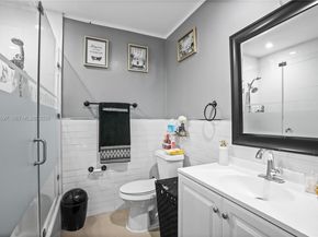 16010 NW 28th Ct, Miami Gardens FL 33054