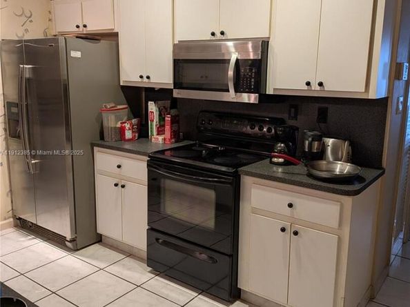 5706 NW 82nd Ave, Tamarac FL 33321