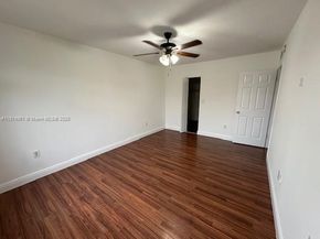 5400 SW 77th Ct 2R, Miami FL 33155