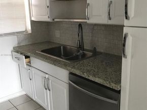 2495 SW 82nd Ave 304, Davie FL 33324