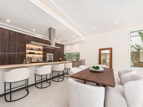 3200 Calusa St, Coconut Grove FL 33133