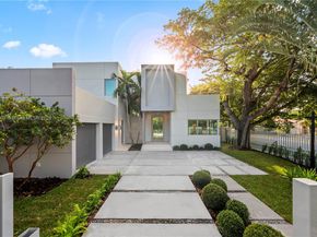 3200 Calusa St, Coconut Grove FL 33133