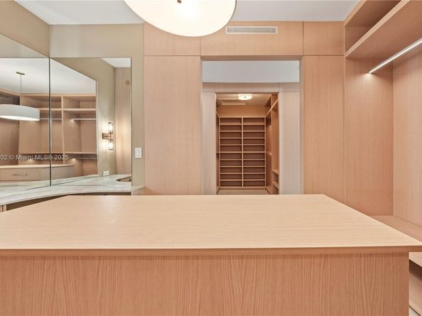 3200 Calusa St, Coconut Grove FL 33133