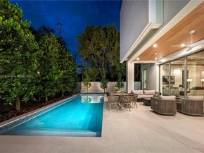 3200 Calusa St, Coconut Grove FL 33133