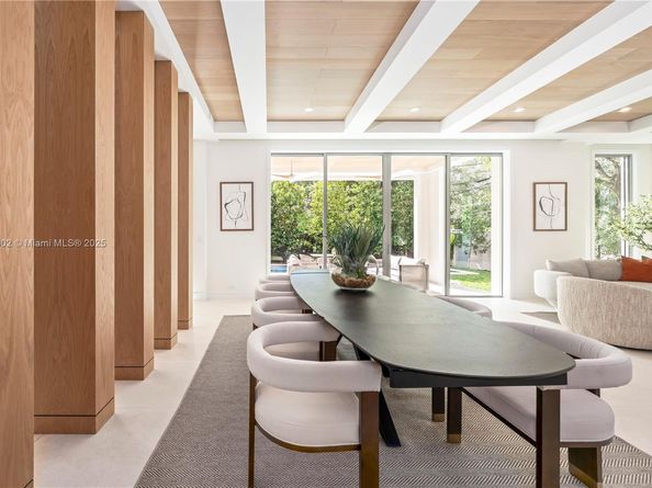 3200 Calusa St, Coconut Grove FL 33133