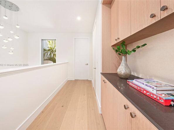 3200 Calusa St, Coconut Grove FL 33133