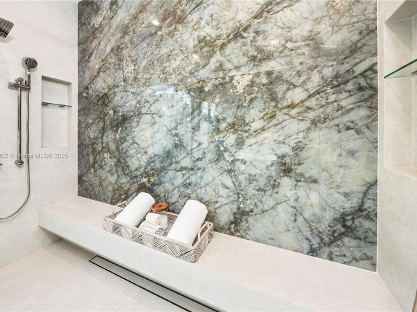 3200 Calusa St, Coconut Grove FL 33133