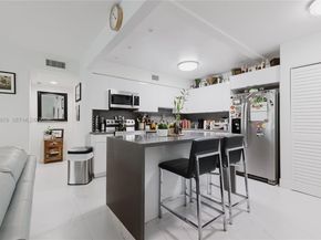 2621 SW 12th Ter, Fort Lauderdale FL 33315