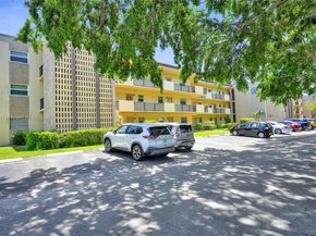 100 Ashbury Rd 103, Hollywood FL 33024