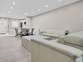 100 Ashbury Rd 103, Hollywood FL 33024