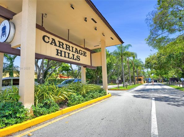 100 Ashbury Rd 103, Hollywood FL 33024