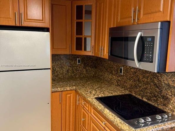7000 NW 186th St 4129A, Hialeah FL 33015