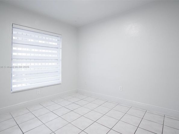 5428 SW 131st Ct, Miami FL 33175