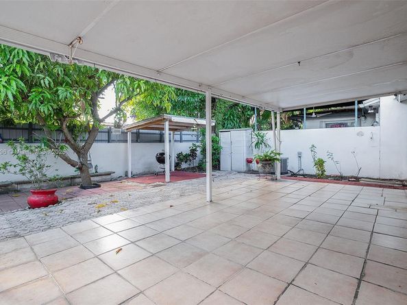 5428 SW 131st Ct, Miami FL 33175