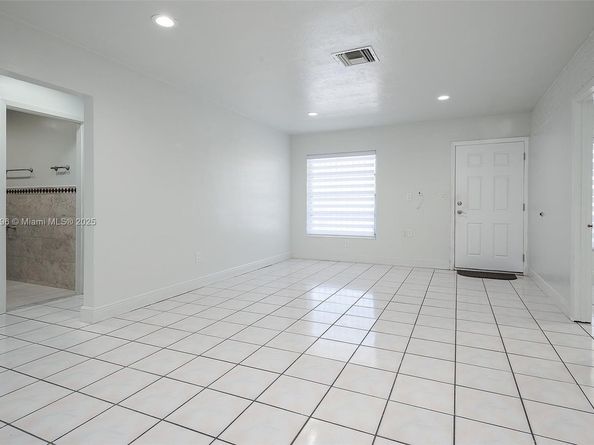 5428 SW 131st Ct, Miami FL 33175