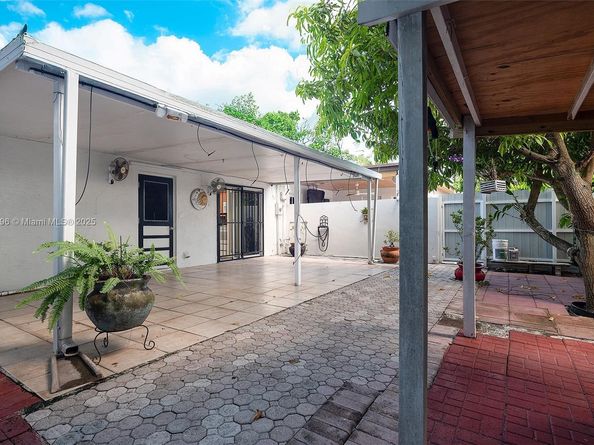 5428 SW 131st Ct, Miami FL 33175