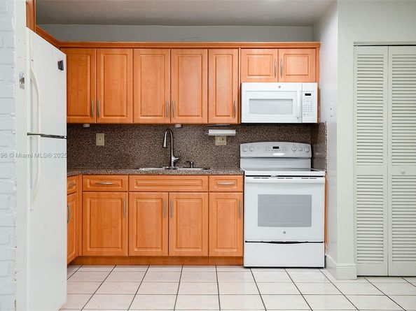 5428 SW 131st Ct, Miami FL 33175