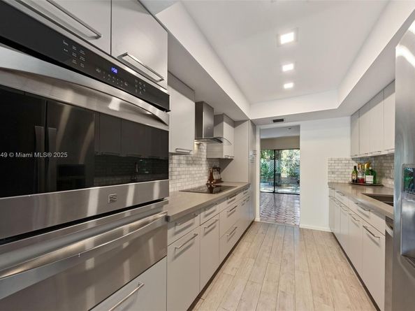 206 St Andrews Road 1878, Hollywood FL 33021