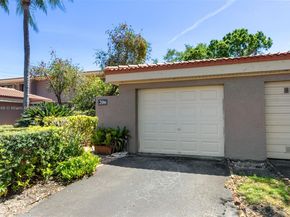 206 St Andrews Road 1878, Hollywood FL 33021